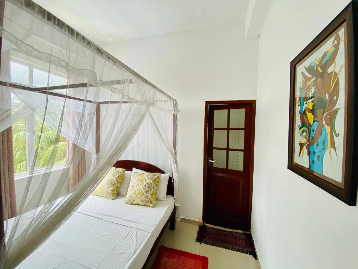 Bliss Apartment Hikkaduwa Exterior photo